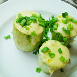 Жульен в «бочонках» из кабачка – классная летняя закуска - Женский журнал