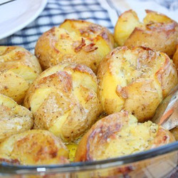 Картофель, запеченный по-португальскиКартофель по португальскки