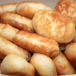 Замечательный рецепт быстрого теста. Выручит всегда.