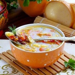 Суп куриный с фасолью в мультиварке