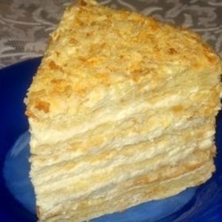 Торт Наполеон из готового слоеного теста со сгущенкой