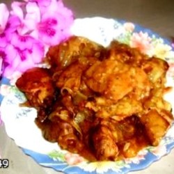 Куриная печень в луковой подливе