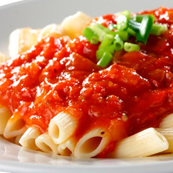 Подлива к макаронам, рису, пюре, котлетам - лучшие рецепты. Готовим правильно мясную, томатную, грибную, куриную подливу. - Женское мнение - Екатерина Данилова