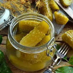 Квашеные огурцы на зиму в банках как бочковые: 6 рецептов огурцов холодным засолом (способом)