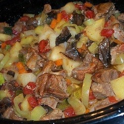 Жаркое в мультиварке из свинины с картошкой и грибами рецепт с фото