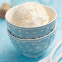 Лимонное мороженое на йогурте