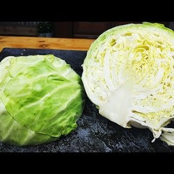 НОВЫЙ Рецепт из МОЛОДОЙ КАПУСТЫ. Это Просто БОМБА!!! 15 минут и готово. Очень вкусно!!!