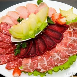 Красивая мясная нарезка: идеи, фото, примеры оформления и подачи - 8 Ложек