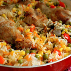 Курица с рисом и овощами по-каталонски