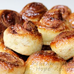 Бездрожжевые медовые булочки с корицей