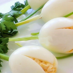 Закуска "Белые тюльпаны"