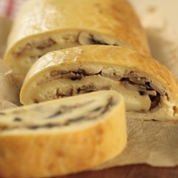 Картофельный рулет с грибами