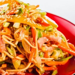 Макароны с болгарским перцем и томатами  - рецепт приготовления с фото от Maggi.ru