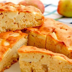 Очень вкусная шарлотка-лентяйка