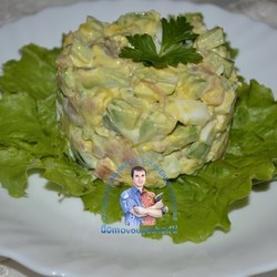 Салат с авокадо и красной рыбой. Новый салат на Новый 2019 год сметут за секунды