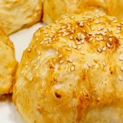 Пироги с начинкой из курицы