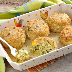 Рыбные котлеты: очень вкусные рецепты с минтаем, щукой, треской, в духовке и на сковороде