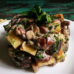 Салат с фасолью и грибами