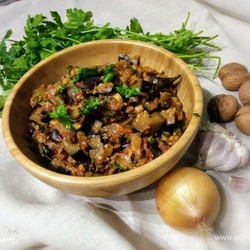 Закуска из б. с ГРЕЦКИМИ ОРЕХАМИ