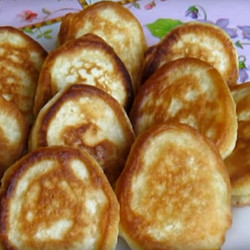 ОЛАДЬИ С МАНКОЙ