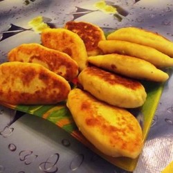 картофельные пирожки с грибами