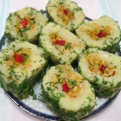 Картофельный рулет с ореховой пастой | Ленивая кухарка