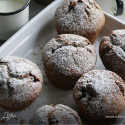 ВИШНЁВЫЙ КЕКС С ОТРУБЯМИ