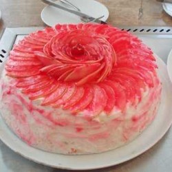 Бисквитный торт с вишнёвой прослойкой