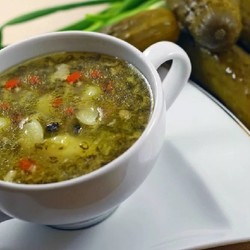 Рассольник с перловкой: 10 замечательных рецептов |