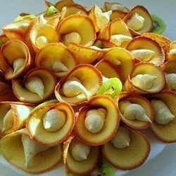 Фантастические пирожные-цветы на скорую руку