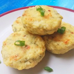 Диетические куриные котлеты с творогом