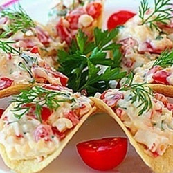 Закуска на чипсах