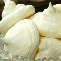 Безе легкого приготовления. Получается всегда!