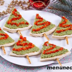 Новогодняя закуска “Елочки”