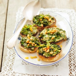 Грибы с кедровыми орешками