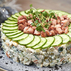 Главсалат: 5 рецептов оливье от шеф-поваров и еще один - диетический