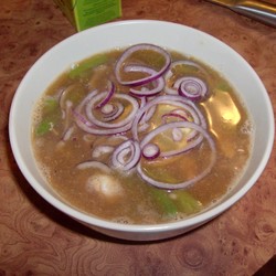 СУП ИЗ КУР. ГР. С КРЕВЕТКАМИ И ФАСОЛЬЮ