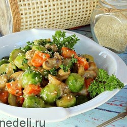 Брюс. капуста, тушенная с грибами