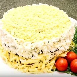 Печеночный торт с грибами