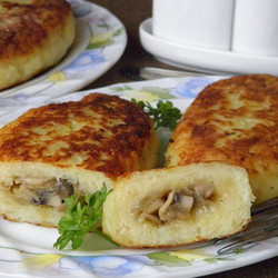 Зразы картофельные с грибами