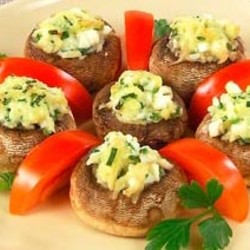 ГРИБЫ С СЫРОМ, ЗЕЛЁНЫМ ЛУКОМ И БЕЛЫМ ВИНОМ