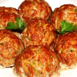 Греческие тефтели с кабачками