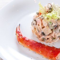 Оливье с морепродуктами