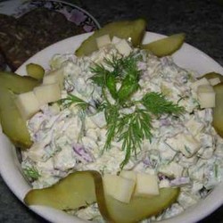 Картофельный салат с сыром