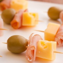 КАНАПЕ ВЕТЧИНА И СЫР - 3 ВАРИАНТА