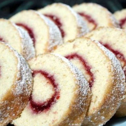 Быстрый рулет к чаю. Готовится за считанные минуты