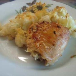 Курица, запеченная с цветной капустой