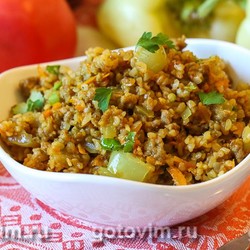 Каша из булгура с овощами и мясным фаршем. Рецепт с фото