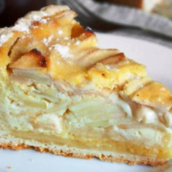 Яблочный пирог с начинкой (Цветаевский)