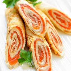 Блинчики со сливочным сыром и семгой - пошаговый рецепт с фото на Готовим дома